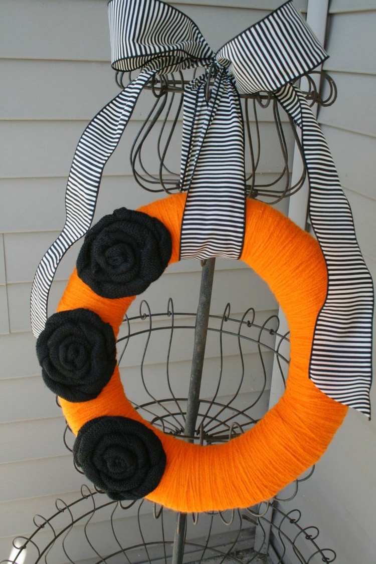 decoration automne couronne orange noir