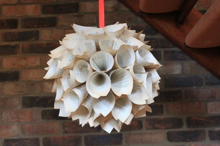 décoration de noël en papier idée originale suspension origami