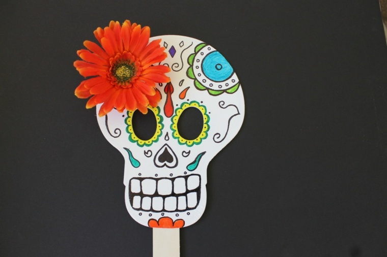 déguisement halloween enfant masque crâne carton fleur papier bricolage 