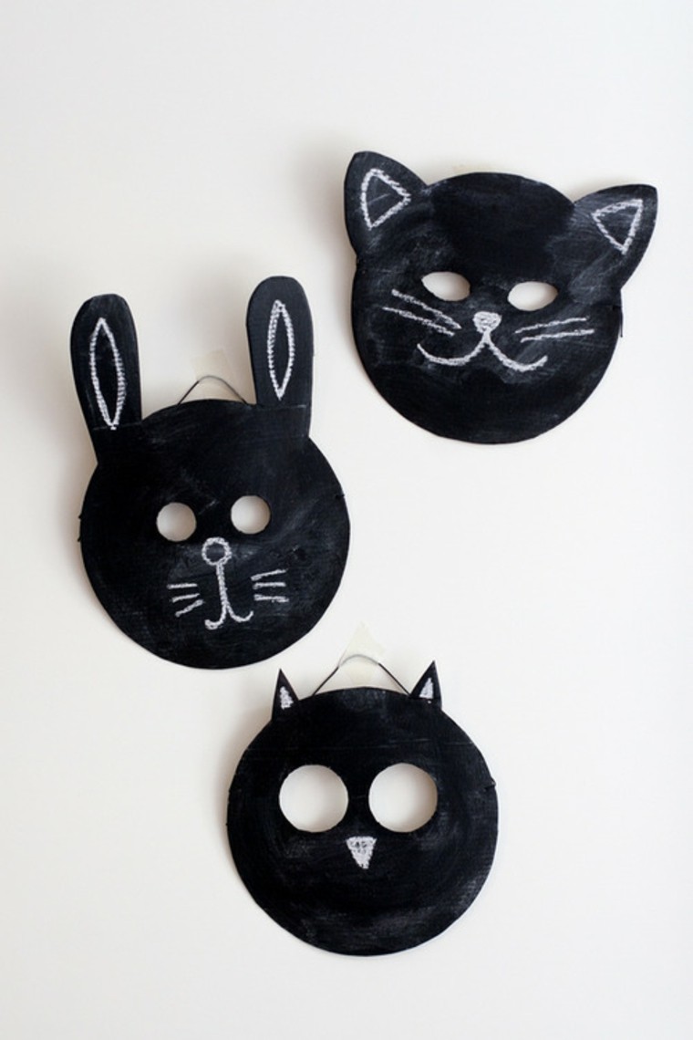 déguisement enfant halloween masque carton lapin chat 
