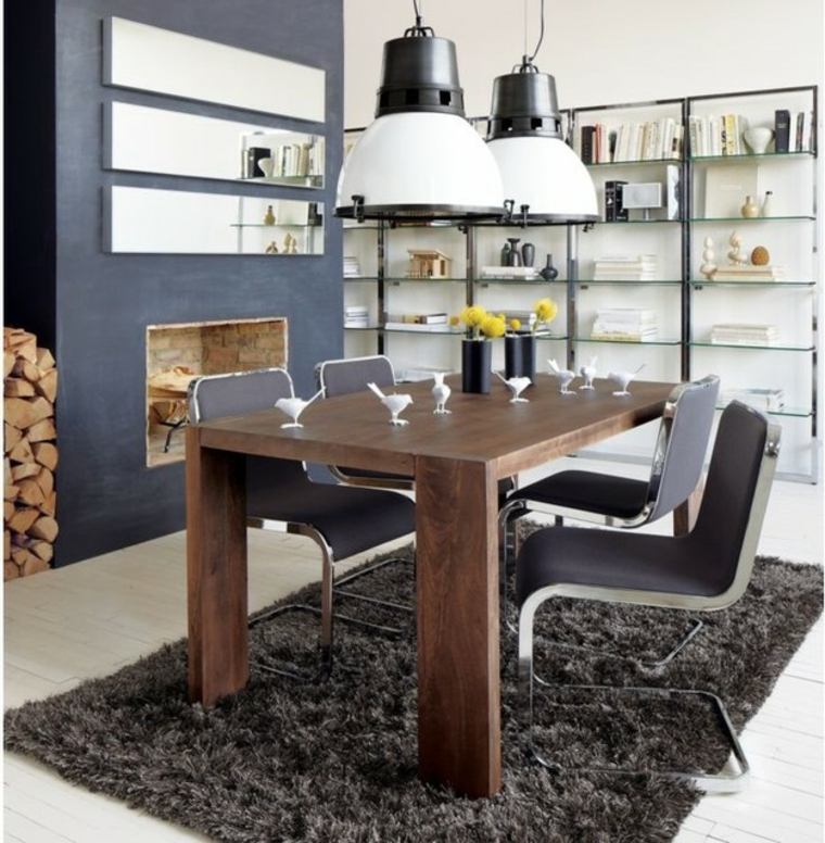 salle à manger moderne design table en bois luminaire suspension tapis de sol gris étagère