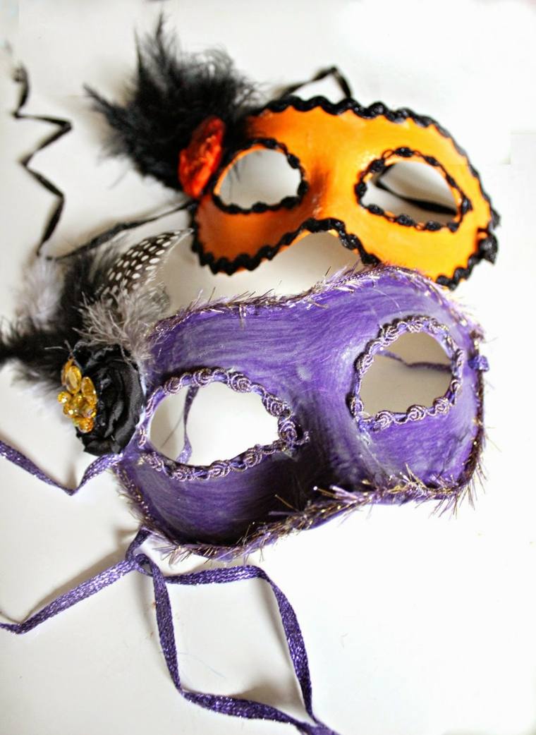 Déguisement Halloween enfant masque carton idée bricolage halloween 