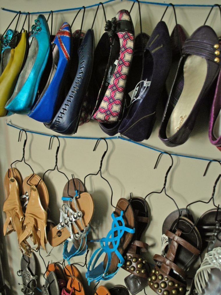 rangement chaussures simple mur pas cher ceinture idée originale design
