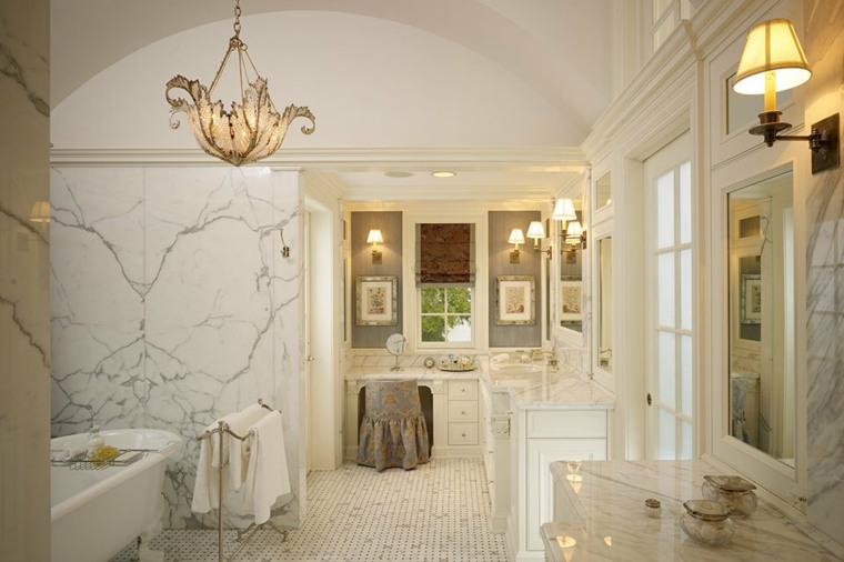 decor salle bains de luxe marbre
