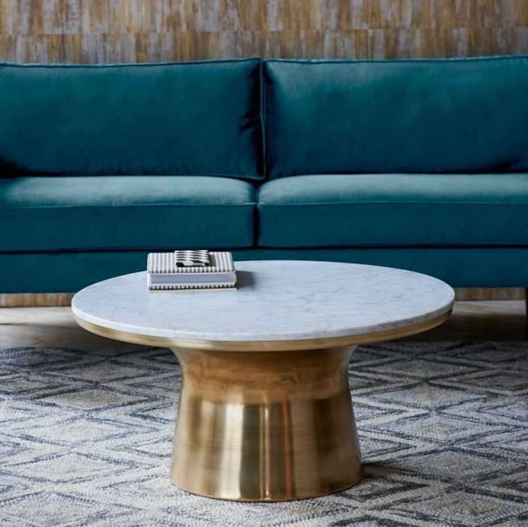 table basse design marbre métal canapé salon aménagement tapis de sol 