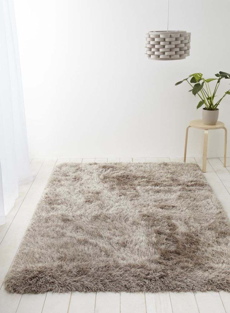 couleurs tapis taupe