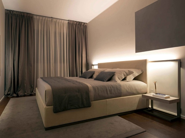 tête de lit idée aménagement chambre à coucher moderne rideaux tapis de sol gris