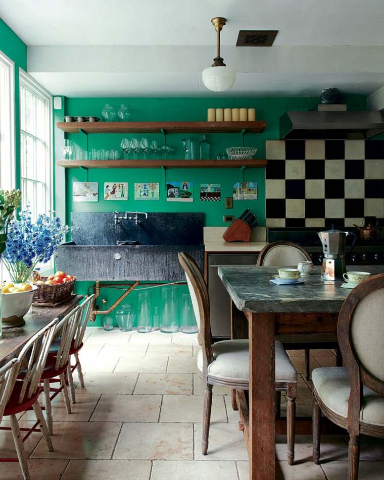 cuisine verte rétro aménagement choix couleur idée table à manger en bois rustique