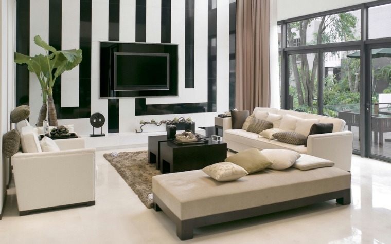 salon moderne intérieur papier peint noir et blanc déco plante canapé d'angle coussins tapis de sol gris table basse 