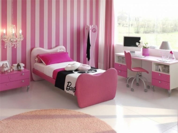chambre tête de lit papier peint rose chambre fille idée tapis de sol lit 