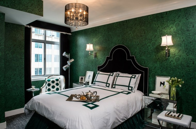 tête de lit noire papier peint chambre verte design