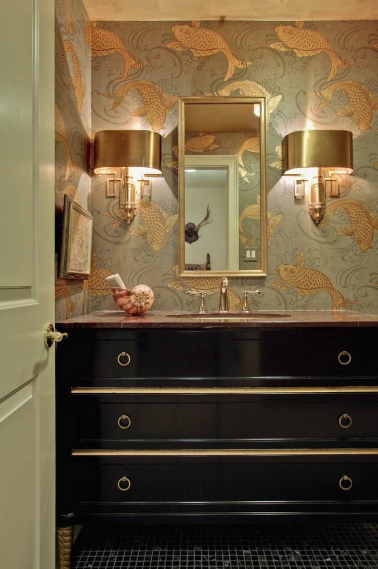 papier peint art déco salle de bain idée miroir cadre lampe