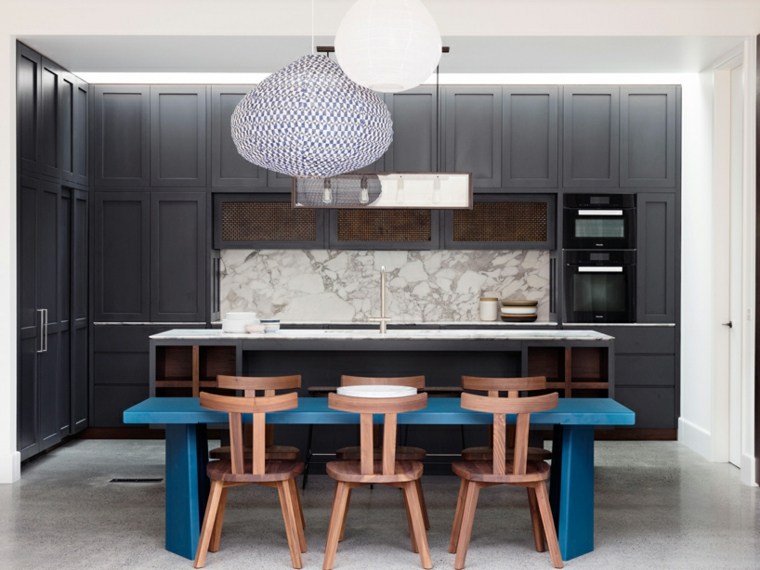 intérieur maison contemporaine design salle à manger cuisine ouverte design luigi rosselli architects sydney australie