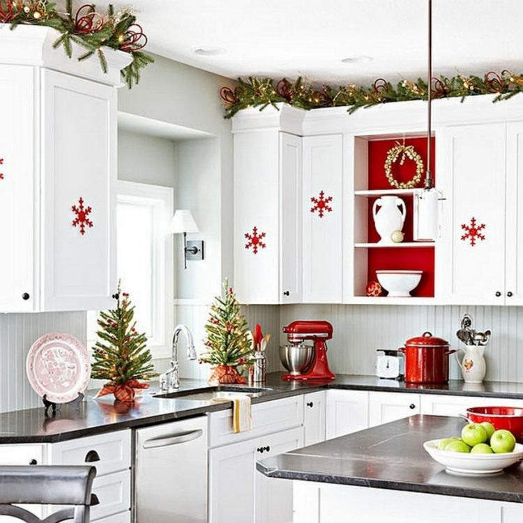 décoration Noël cuisine rouge blanc