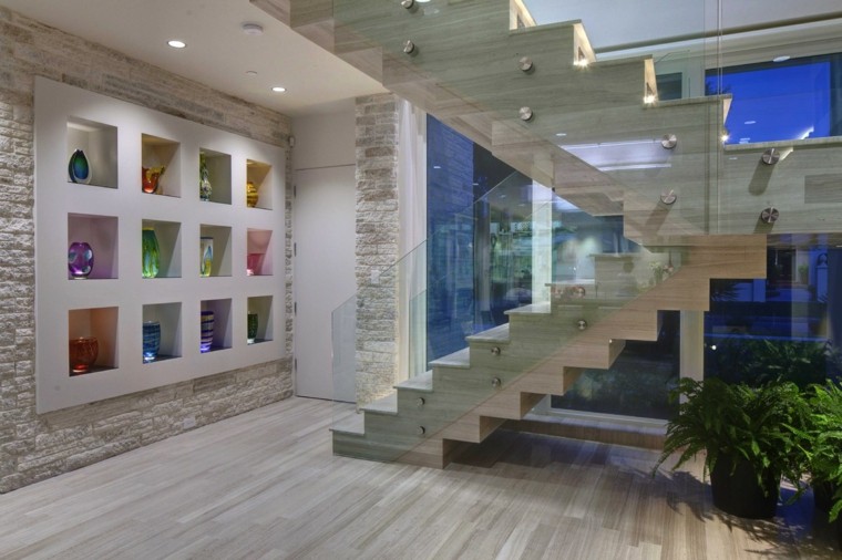 escalier design marbre verre