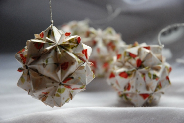 origami déco Noël boules