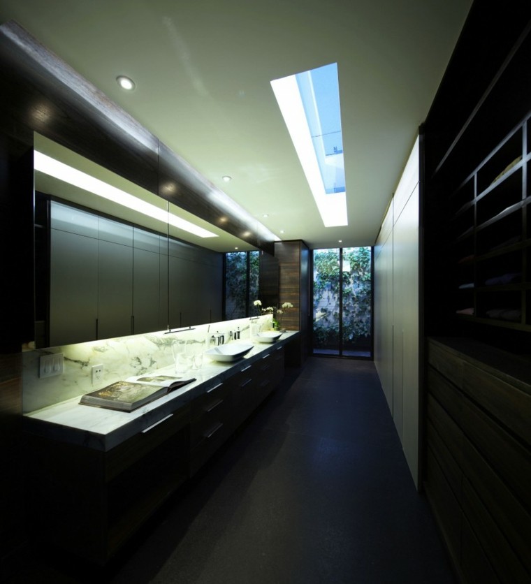 intérieur contemporain moderne design salle de bains déco idée éclairage 