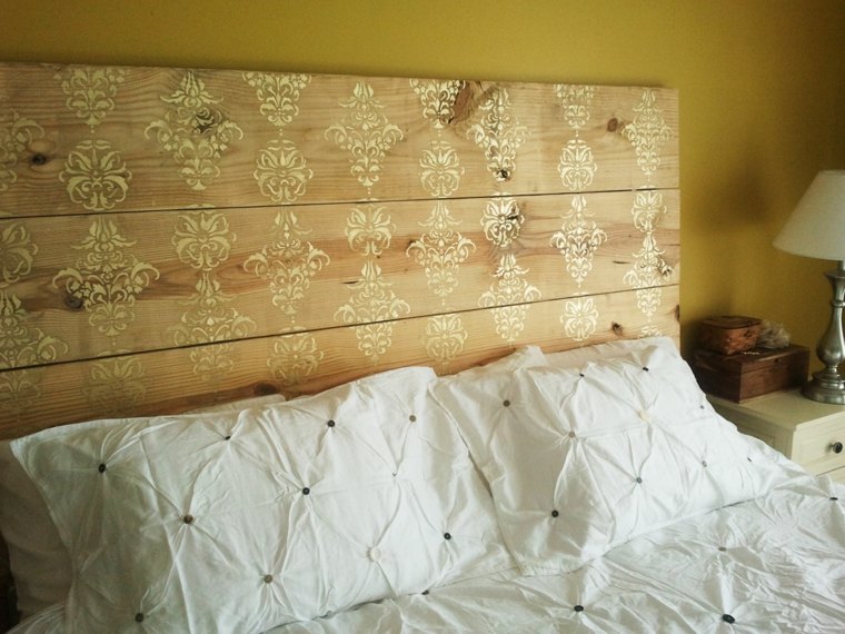 tête de lit chambre à coucher bois idée déco mur coussins intérieur chambre