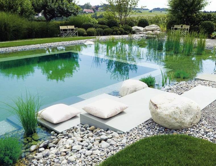décoration piscine extérieure jardin style zen