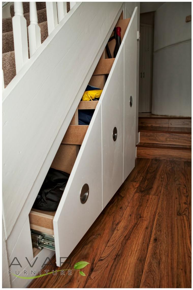 tiroir sur mesure idée mobilier bois rangement escalier bois design parquet séjour