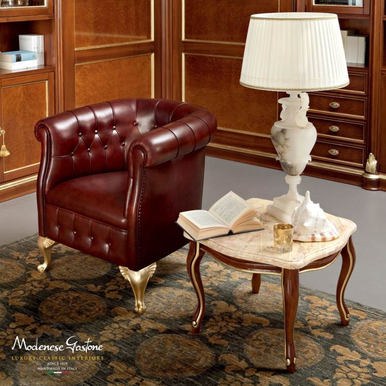 intérieur style baroque fauteuil table basse design marbre