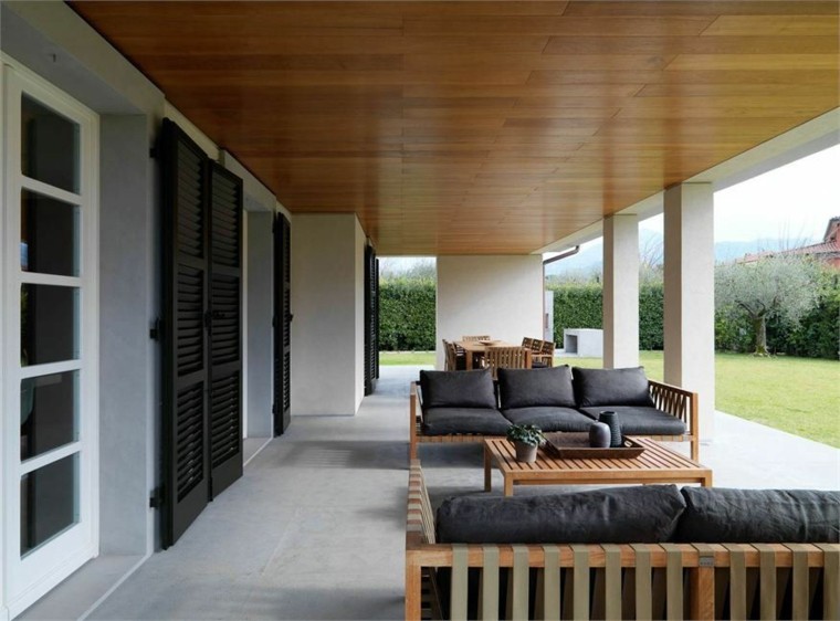 terrasse élégante design aménagement idée coussins idée moderne extérieur