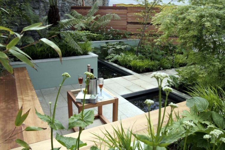 terrasse moderne idée aménagement design table basse bois extérieure banc en bois
