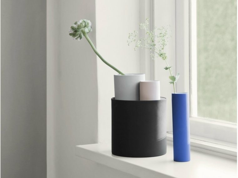 vase gris design moderne intérieur idée fleurs