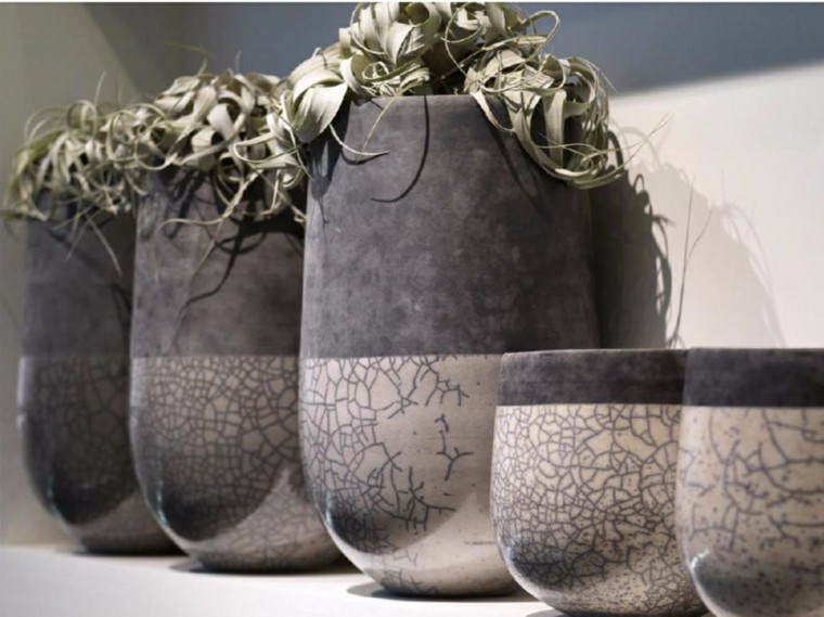 vase design gris terre cuite idée 