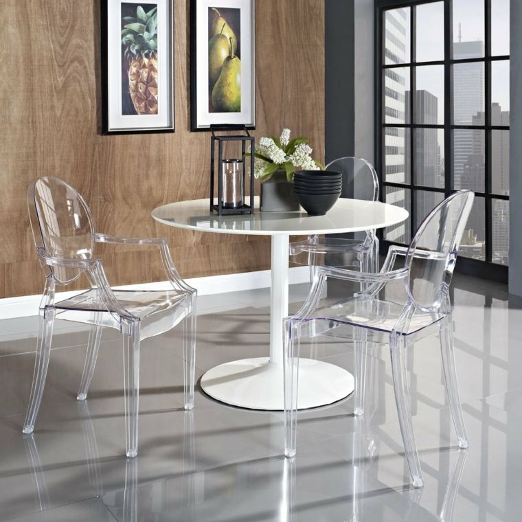 chaises transparentes salle a manger table ronde