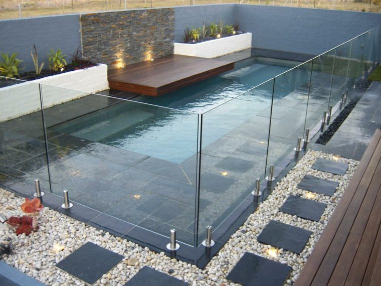 cloture piscine exterieur moderne