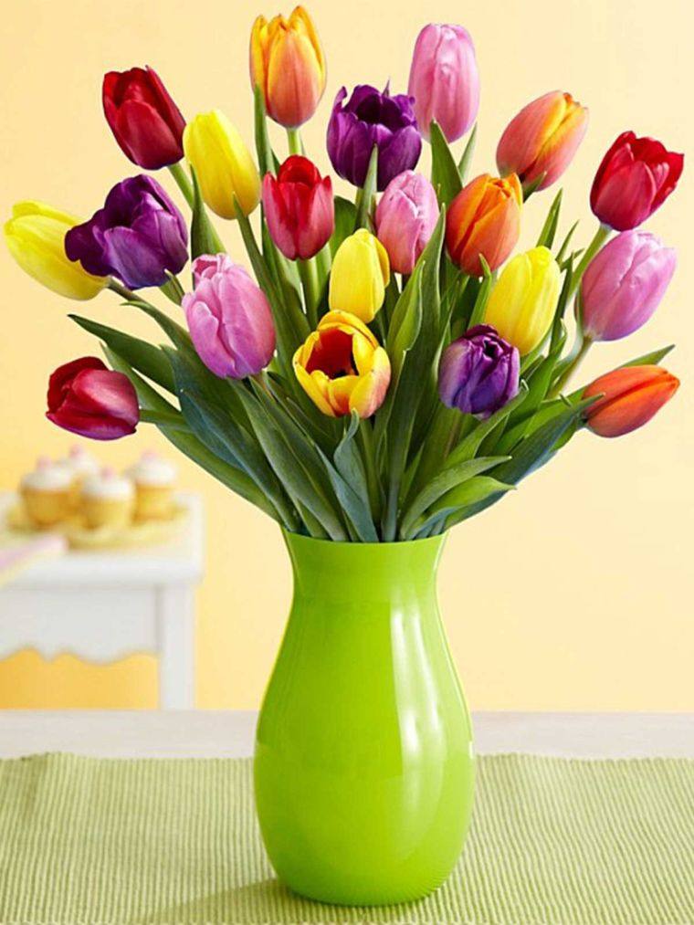 composition florale tulipe decoration printemps