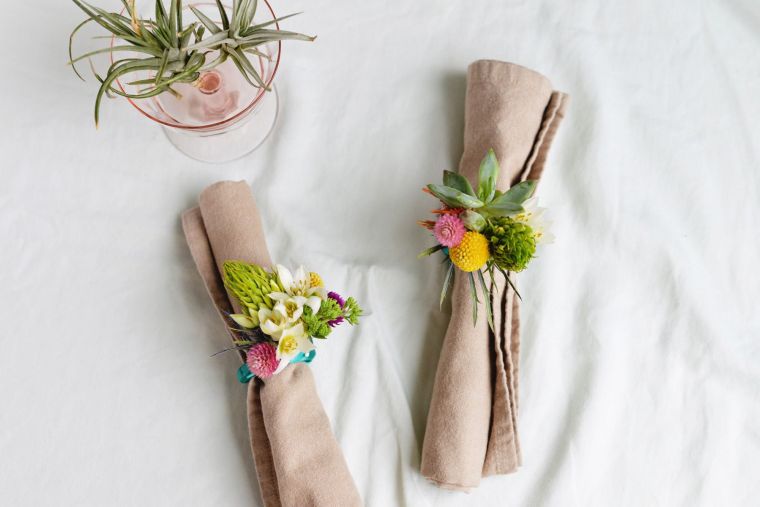 idee-paques fleur serviette