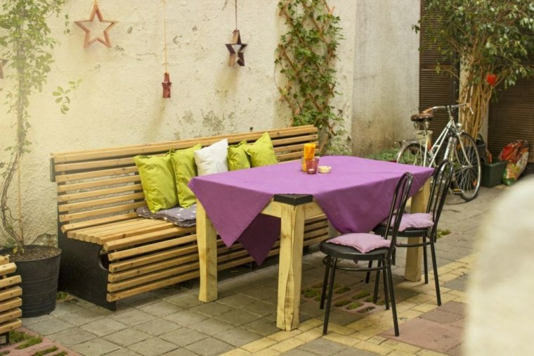 idées jardin déco mur étoile suspendue table de jardin terrasse aménagement banc de jardin