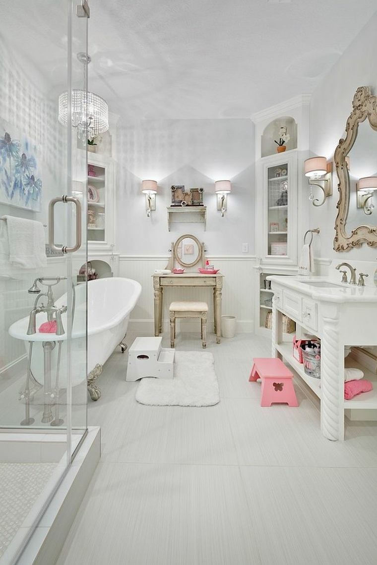 salle de bain de luxe blanche rose design baignoire tapis de sol mobilier bois luminaire suspension 