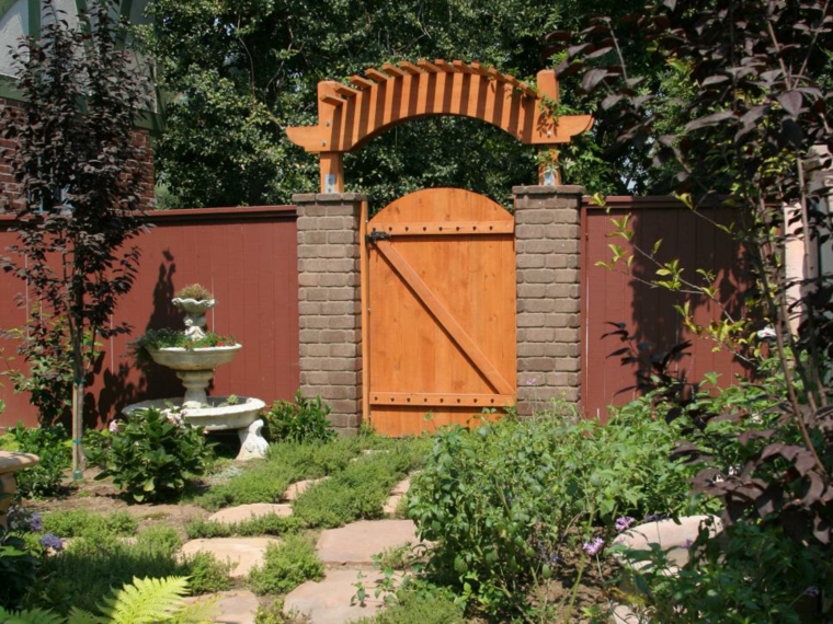 porte moderne design de jardin