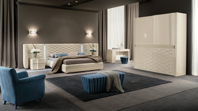 armoire laquée design moderne lit tapis de sol gris fauteuil bleu pouf armoire design ameublement chambre 