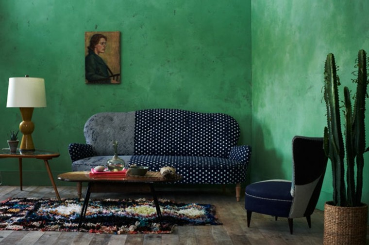 mur peinture vert design idée canapé moderne tapis de sol table basse déco mur