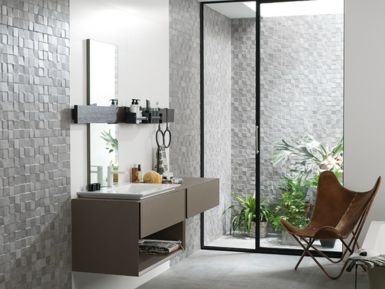 béton ciré salle de bain carrelage mural moderne fauteuil cuir design