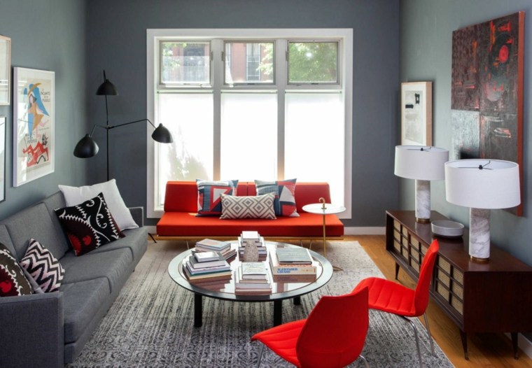 salon moderne gris mobilier rouge