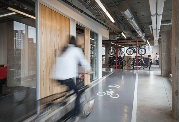 piste cyclable bureau artichitecture moderne design