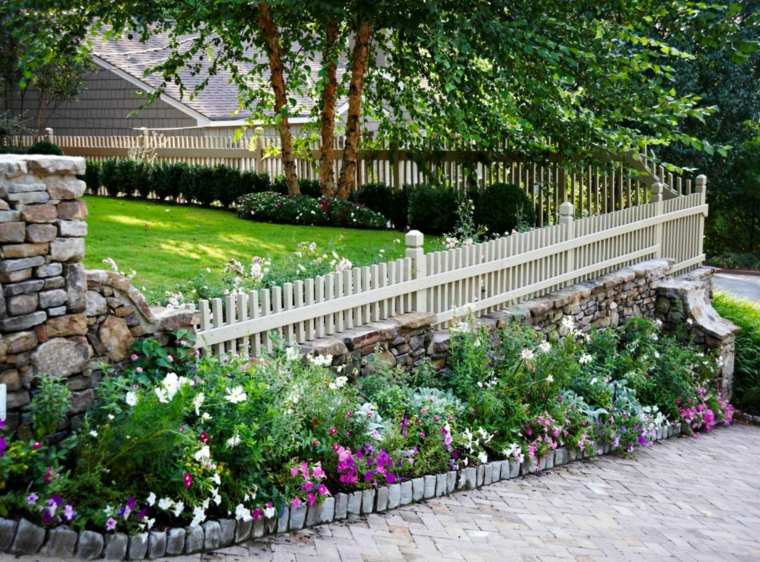clôture de jardin couleur peinture bois