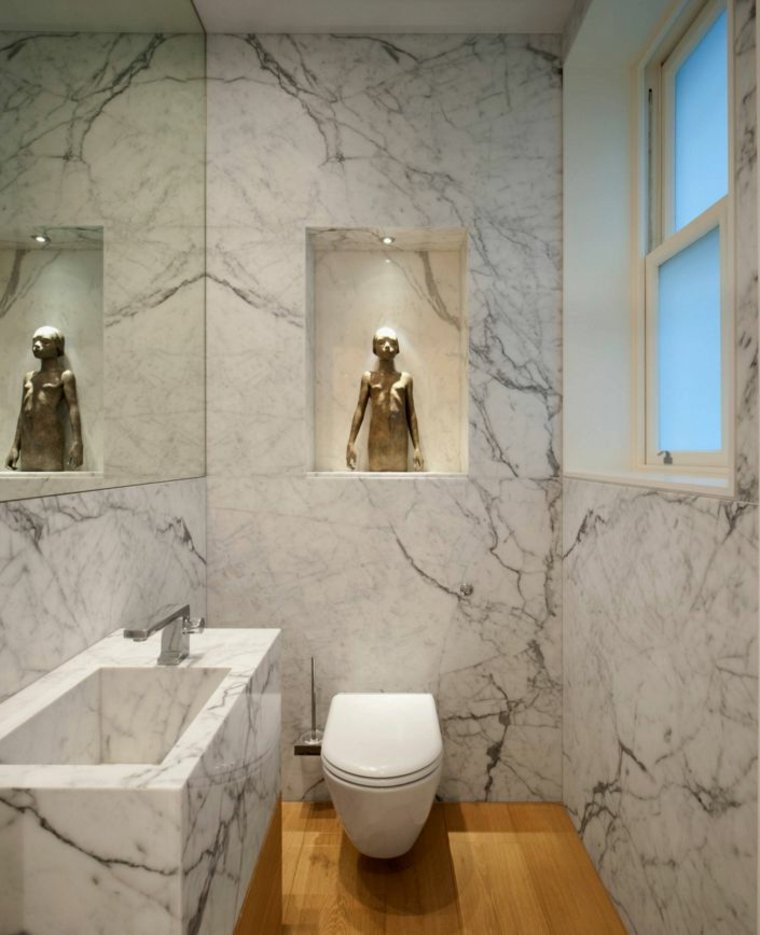 décoration toilettes revetement marbre statue