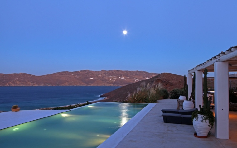 déco terrasse grece moderne piscine
