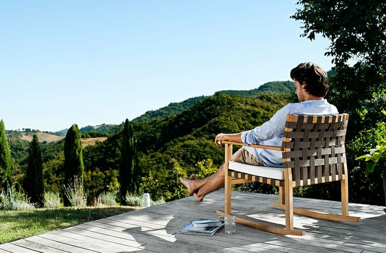 mobilier de jardin design chaise moderne idée aménager extérieur
