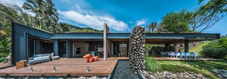 maison de pierre design aménagement terrasse bois design mur pierre