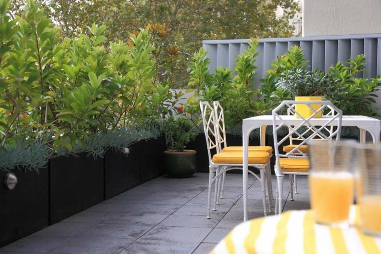 aménagement terrasse style moderne salon de jardin