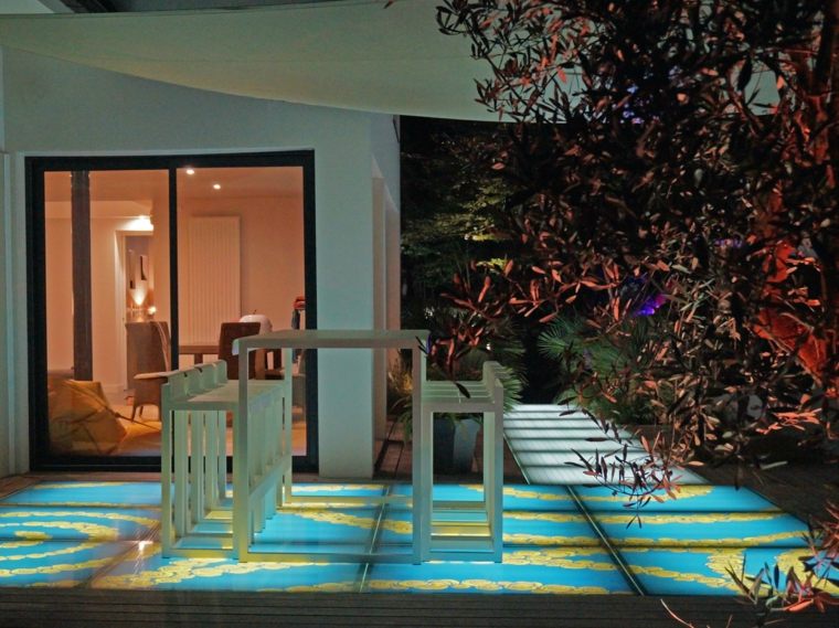 éclairage extérieur design terrasse led sol plaques lumineuses
