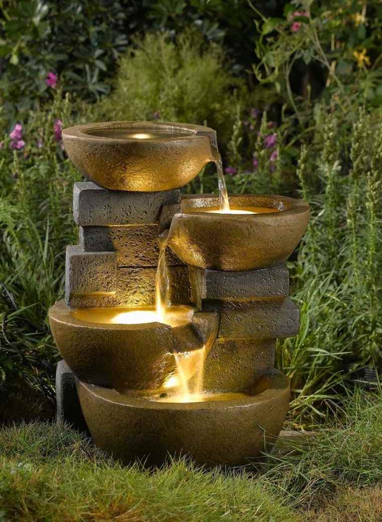 fontaine de jardin decoration zen idee exterieur
