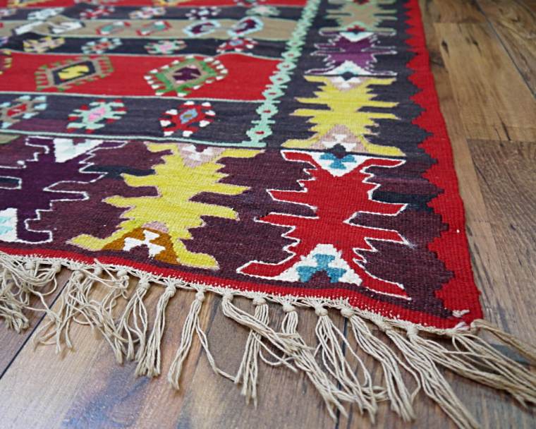 tapis ethnique laine balkans tapis pirot